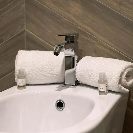 Salotto Boutique Πανσιόν