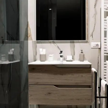 Salotto Boutique Πανσιόν 4*