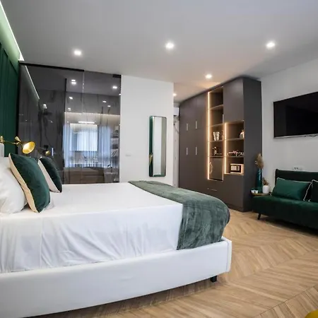 Гостевой дом Salotto Boutique 4*