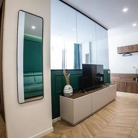 Salotto Boutique Affittacamere 4*